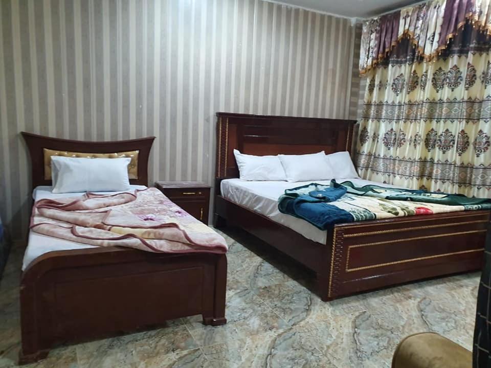 Madina Tower Hotel & Restaurant Bahrain Exterior photo